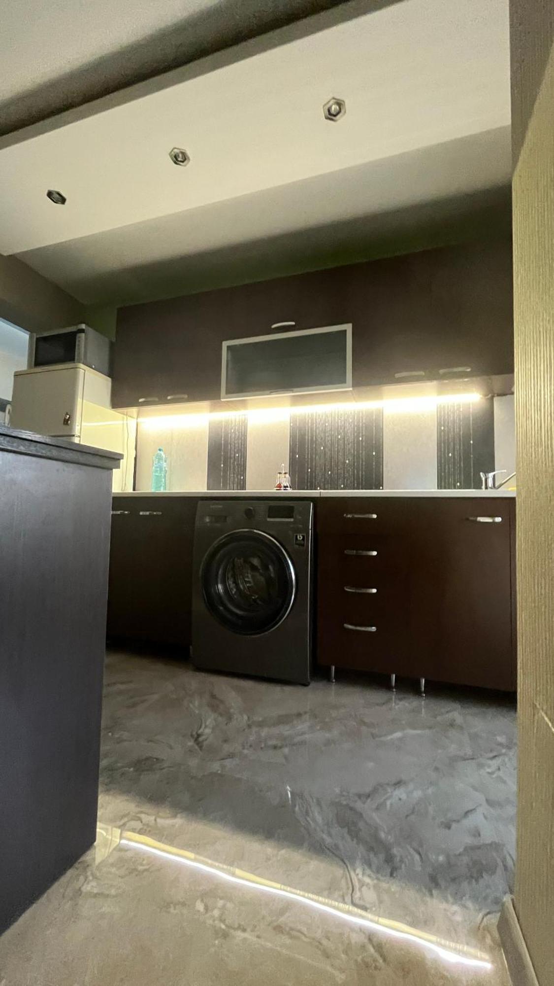 Apartamento Luxury Bucarest Exterior foto